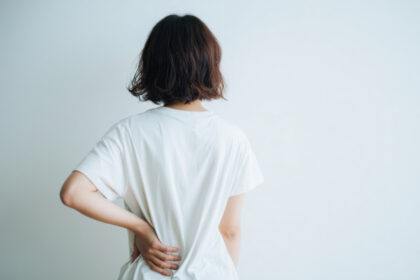 腰が痛い！腰痛に潜む病気の可能性・原因・対処法とは？｜和歌山市の整形外科「ほんだ整形外科」