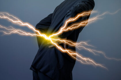 腰痛の原因(ぎっくり腰など急に腰が痛くなる原因)